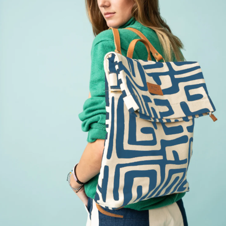 TRAVEL BACKPACK